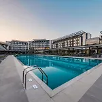 Voya Hotel 5*