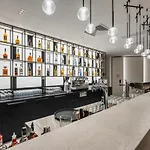 Voya Hotel 5*