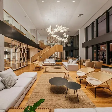 Voya Hotel