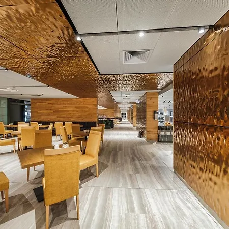 Voya Szálloda Szveti Vlasz