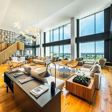 Hotel Voya