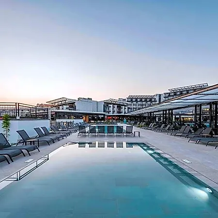 Voya Hotel