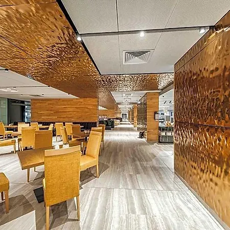 Voya Hotel