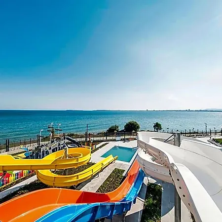 Hotel Voya 5*